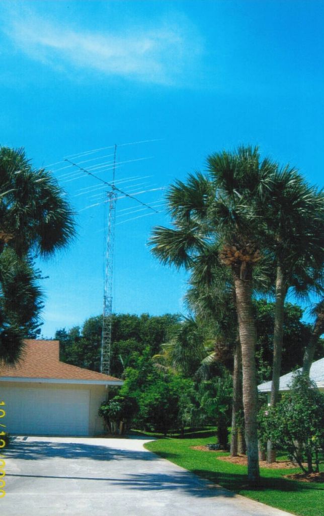 50ft Tower w/Antennas Ham Radio Friendly Homes For Sale