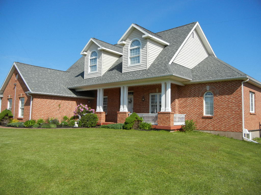 MonticelloHomeofVY2ZM Ham Radio Friendly Homes For Sale