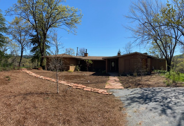 Ham Radio Friendly Kentucky Home for Sale