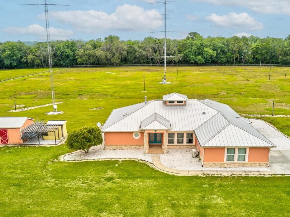 Brooksville, Florida ham radio home for sale